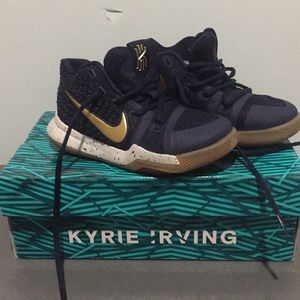 Nike Girl Sneaker Size12